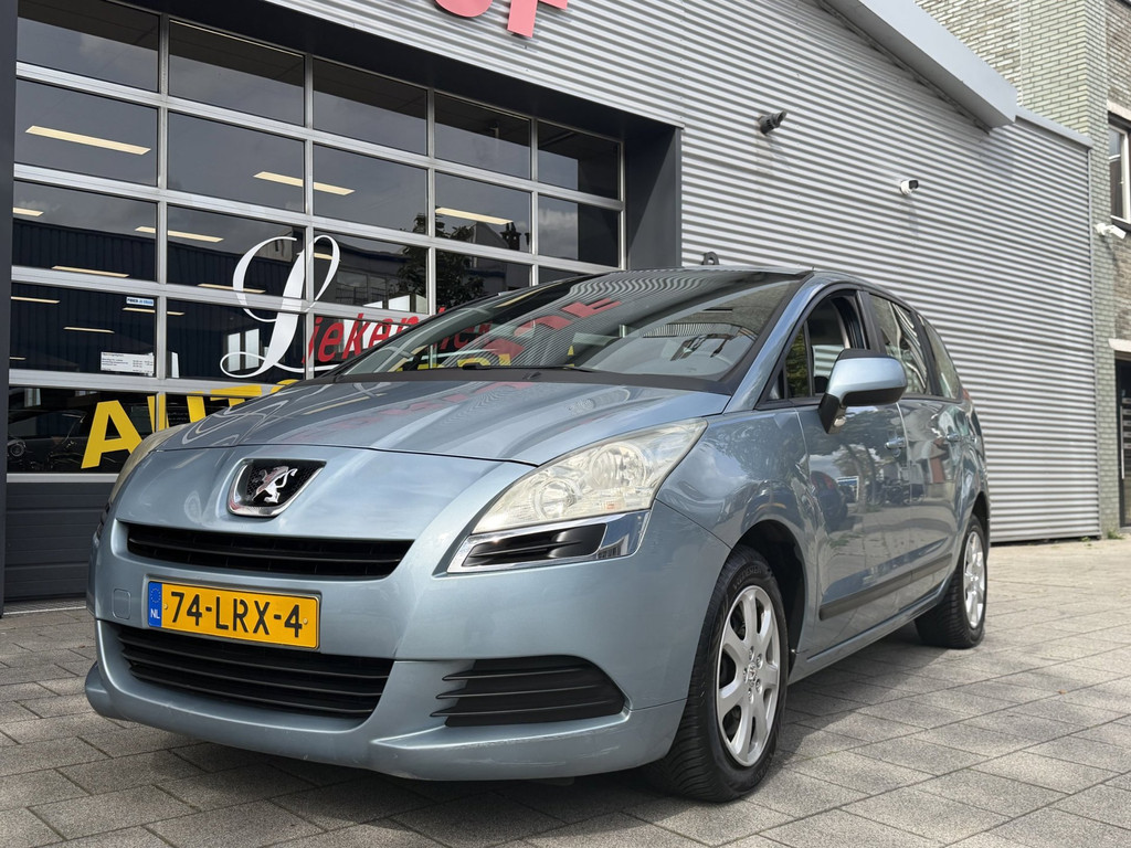 56395518-41.jpg